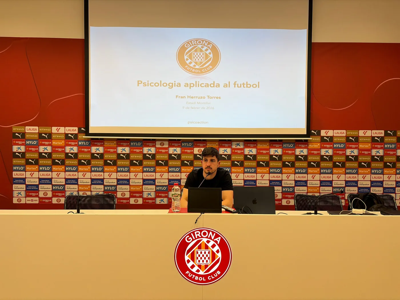 Fran Herruzo trabajando con clubes de fútbol y fútbol sala